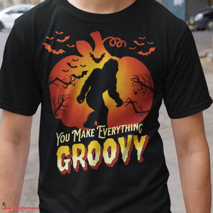 Bigfoot Groovy T-Shirt SPOD